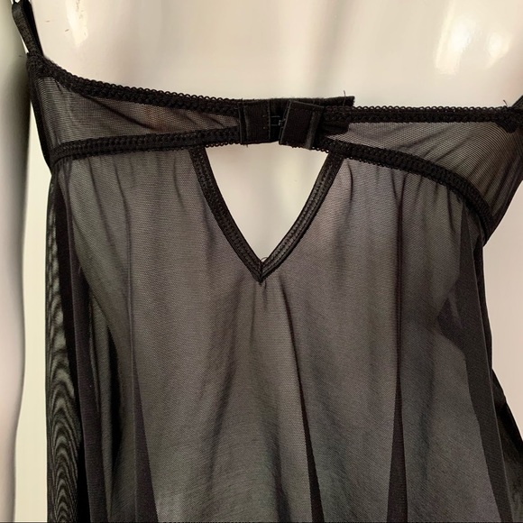 Frederick of Hollywood Baby Doll Lingerie - Picture 10 of 15